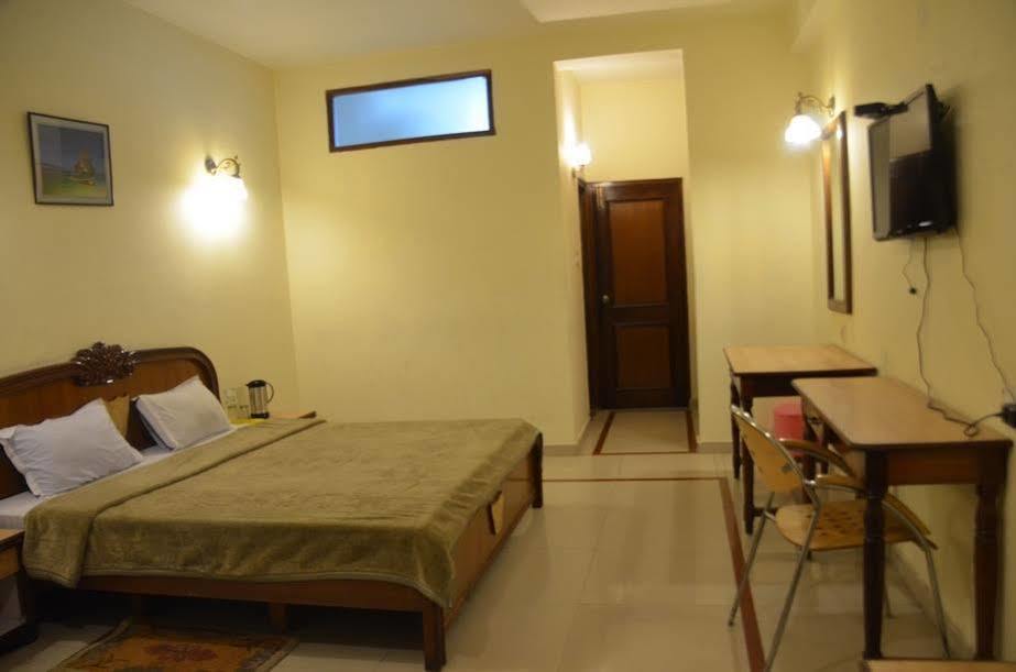 Hotel Jessica Manali  Exterior photo